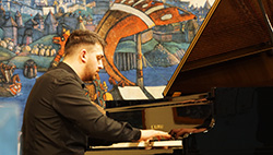 Концерт Вилика Дошояна (фортепиано)